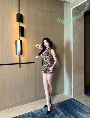 yangchenchen_yome / sugarbabyssssu / 杨晨晨 Sugar nude photo #0153