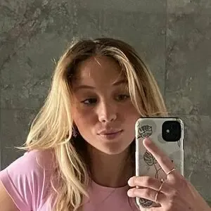 yaniekaaa / yanieka.w nude photo #0008