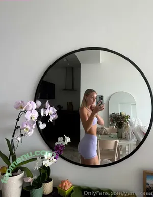 yaniekaaa / yanieka.w nude photo #0072