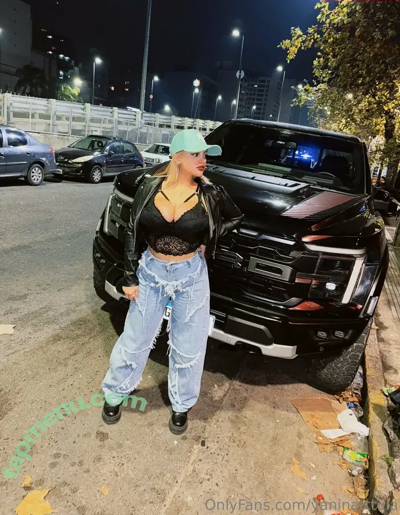 yaninatttula nude photo #0033 (yaninatttula)