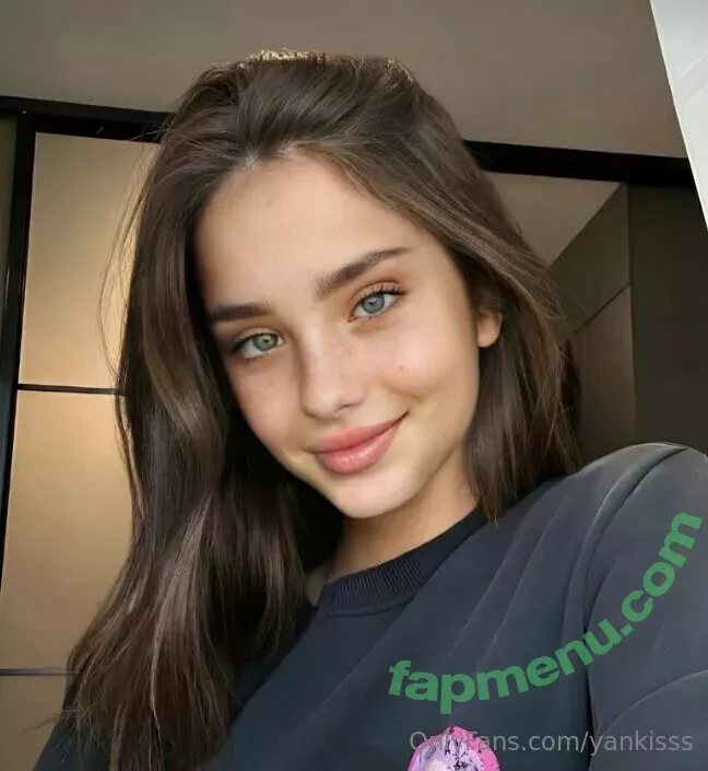yankisss nude photo #0079 (yankina_di)
