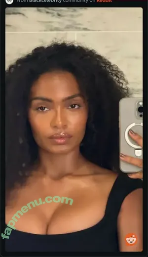 Yara Shahidi / yarashahidi nude photo #0019