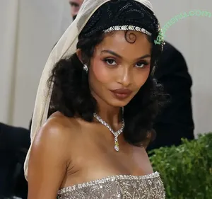 Yara Shahidi / yarashahidi nude photo #0050