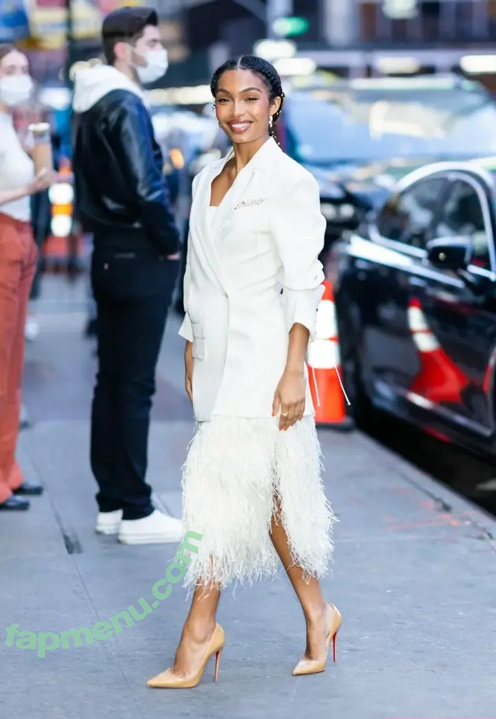 Yara Shahidi nude photo #0037 (yarashahidi)