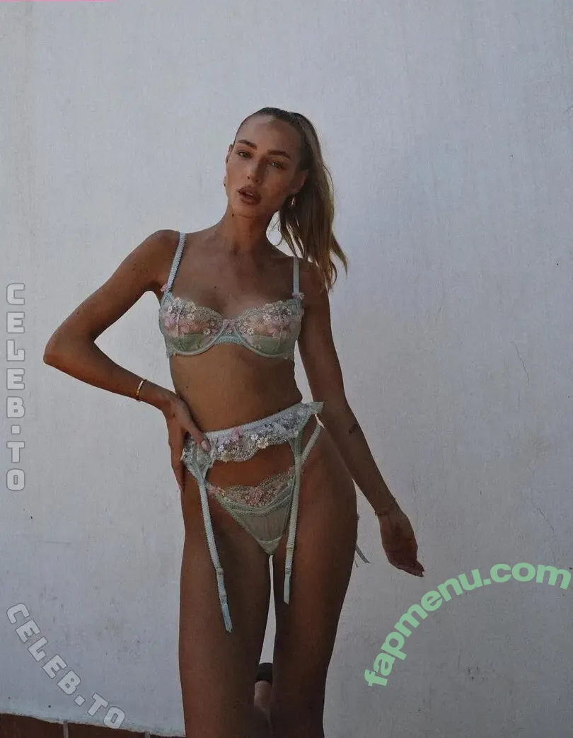 yaraline nude photo #0109 (yaraline)