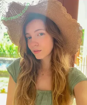 Yarify ASMR / yarifyy nude photo #0043