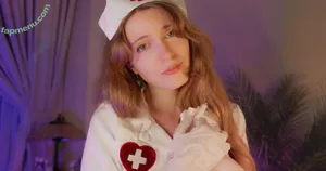 Yarify ASMR / yarifyy nude photo #0065