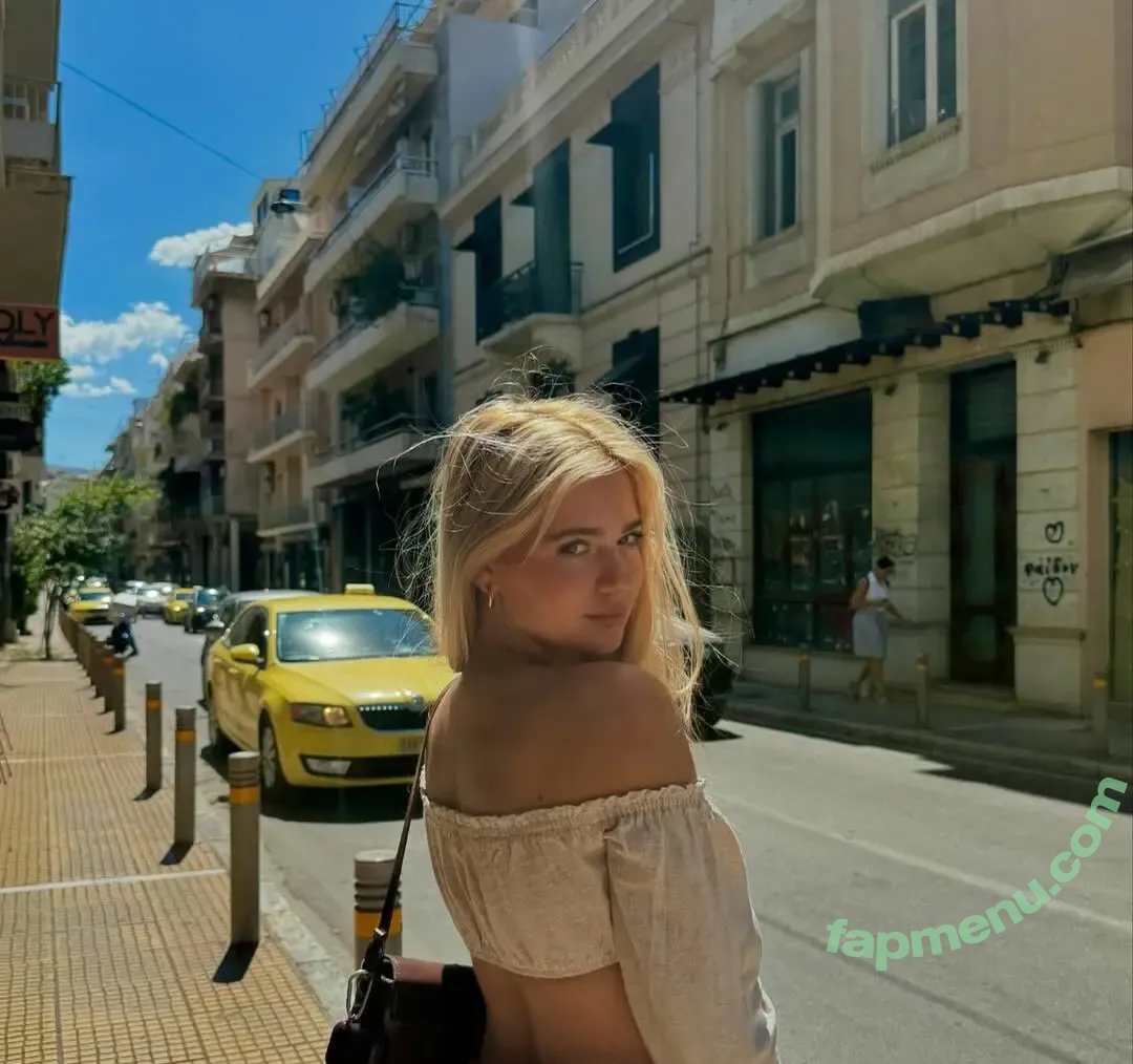 Yarin Luvich nude photo #0027 (yarin.luvich)