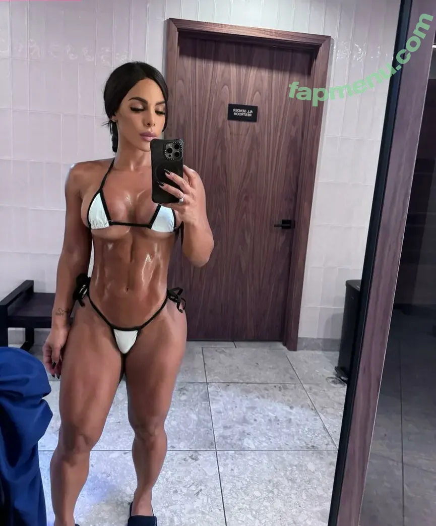 Yarishna nude photo #0111 (Yarishna Ayala / yarishna.ayala)