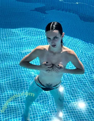 yaroslavakraz / yaroslavakrasiuk nude photo #0059