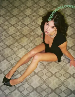 Yashankulova nude photo #0122