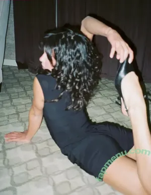 Yashankulova nude photo #0126