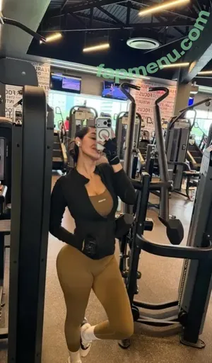 Yasi Alba / yasialba nude photo #0019