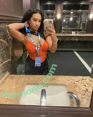 YasieTV / yassytv nude photo #0001