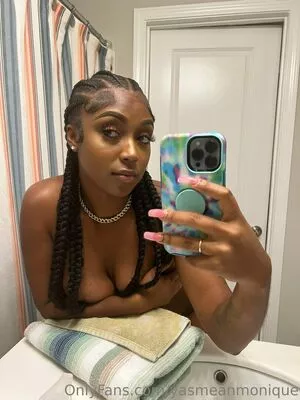 yasmeanmonique / yasmeanmoniquee nude photo #0036