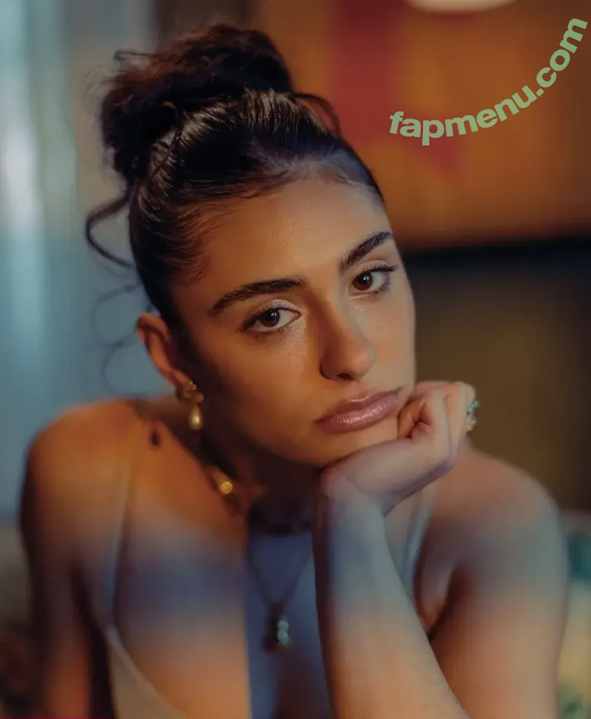 Yasmeen Fletcher nude photo #0178 (yasmeenfletcher)