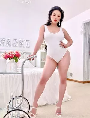 yasmi / msyasmi / yasmionlyfans nude photo #0006