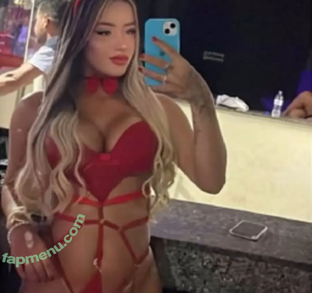 Yasmin Camili nude photo #0002 (yaas_camili)