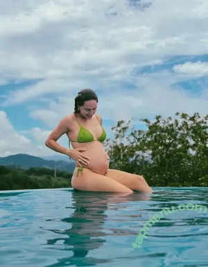 Yasmin Castilho / yasmincastilho nude photo #0072