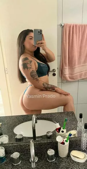 Yasmin Prado / euyasminprado nude photo #0021