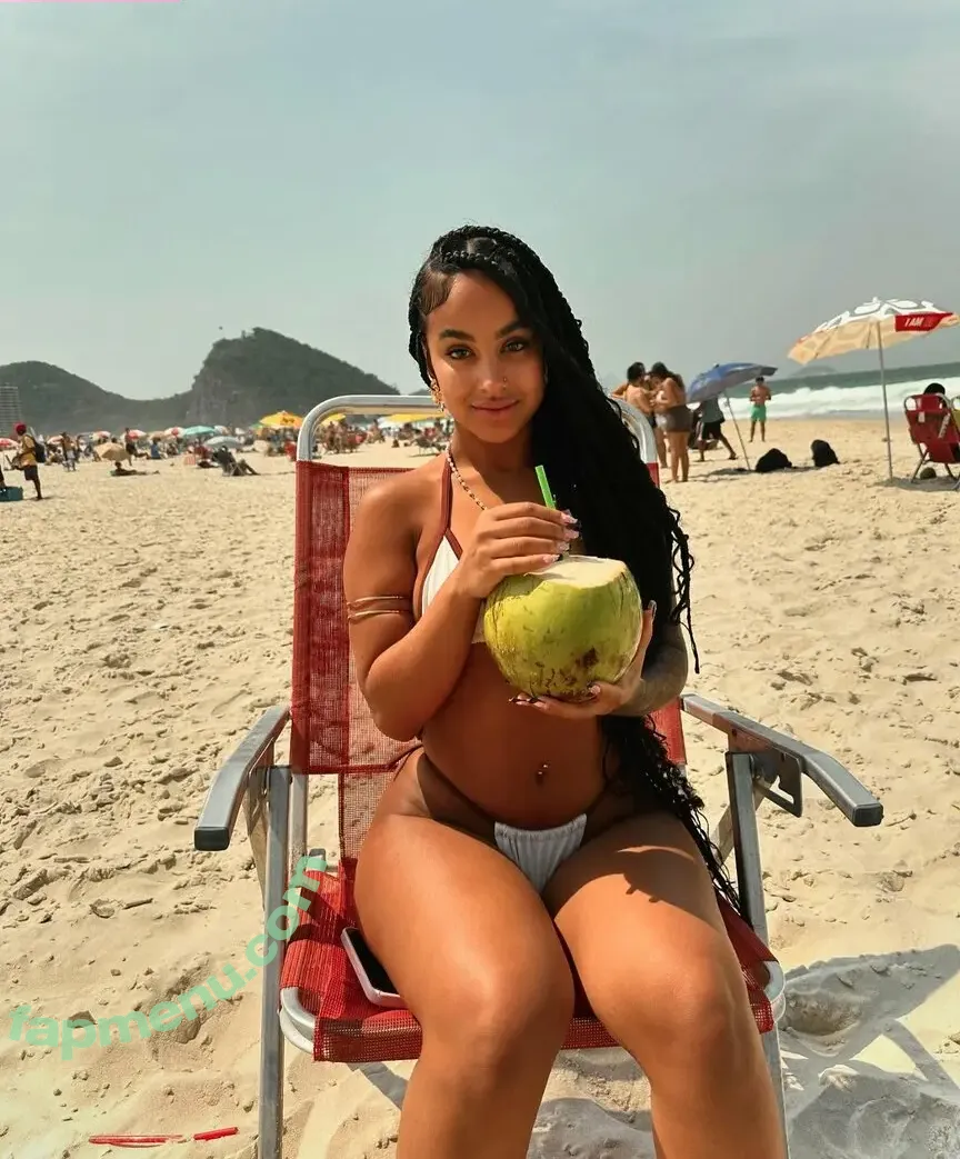 Yasmin Soares nude photo #0014 (Yasmin Soares)