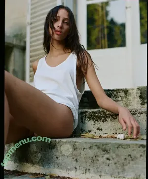 Yasmin Wijnaldum / yasminwijnaldum nude photo #0051