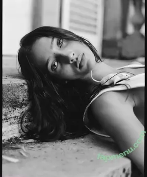 Yasmin Wijnaldum / yasminwijnaldum nude photo #0063