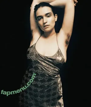  nude photo #0007