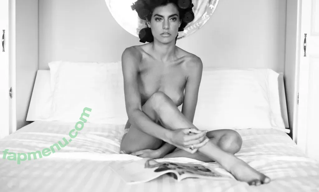 Yasmina Jones nude photo #0008 (Yasmina Jones)