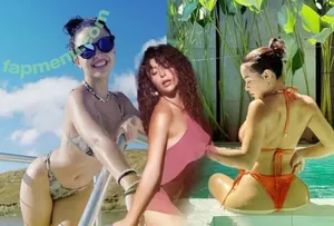 Yassi Pressman / yassipressman / yassizzle nude photo #0014