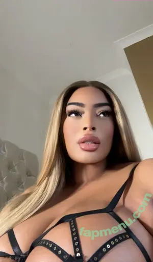 Yathbeauty nude photo #0118