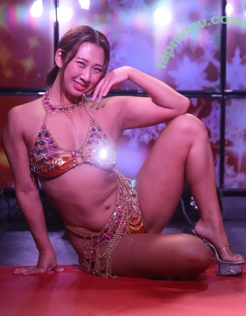 yawakinchan nude photo #0222 (yawakinchan)