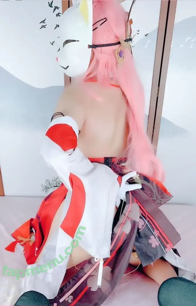 Yaxie Lotte nude photo #0022 (YaxieLotte)