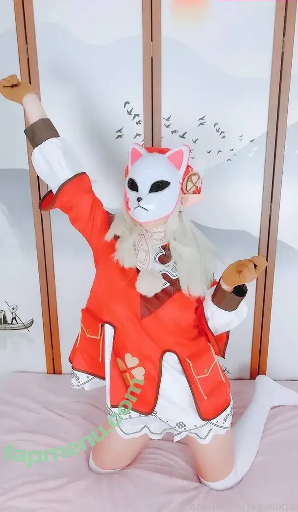 Yaxie Lotte nude photo #0120 (YaxieLotte)