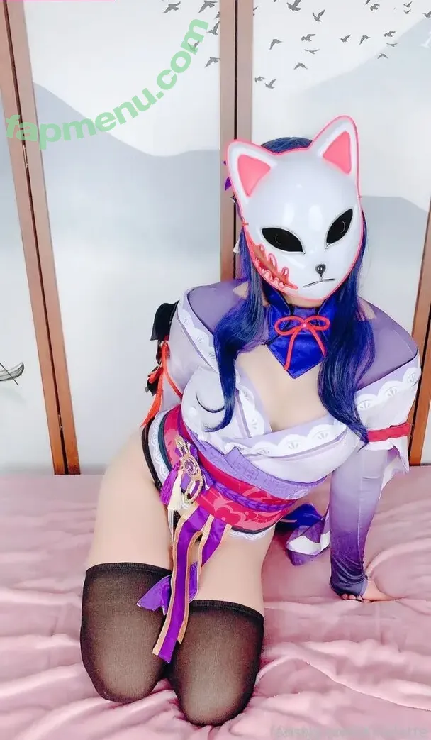 Yaxie Lotte nude photo #0144 (YaxieLotte)