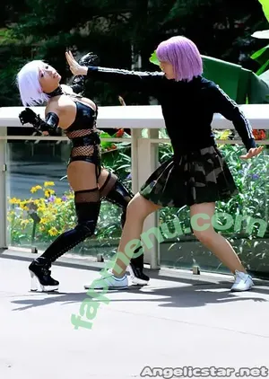 Yaya Han / yayahan nude photo #0134