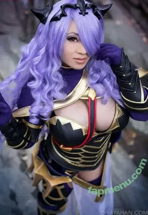Yaya Han / yayahan nude photo #0139