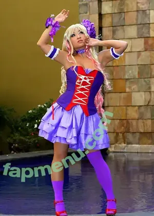 Yaya Han / yayahan nude photo #0151