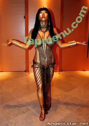 Yaya Han / yayahan nude photo #0212