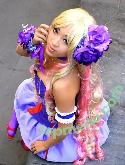 Yaya Han nude photo #0155 (yayahan)