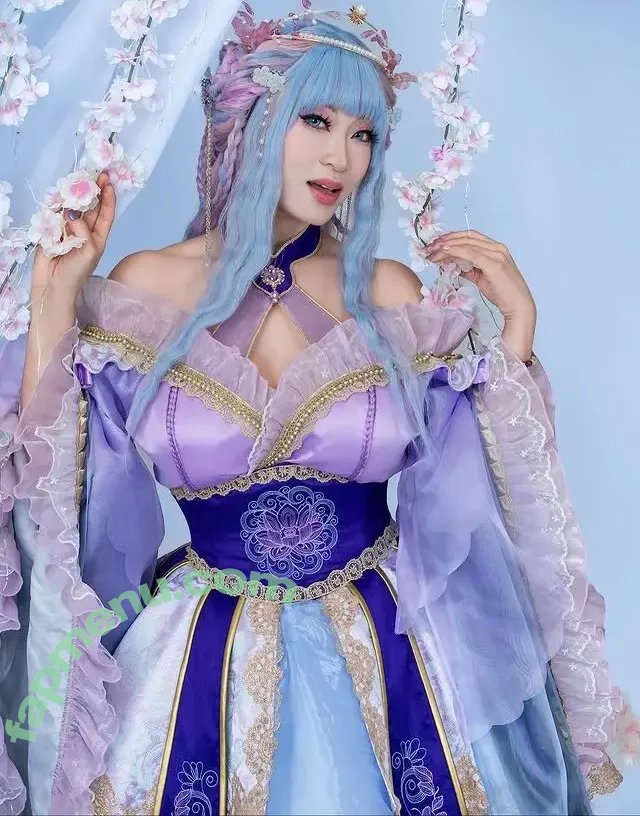 Yaya Han nude photo #0257 (yayahan)