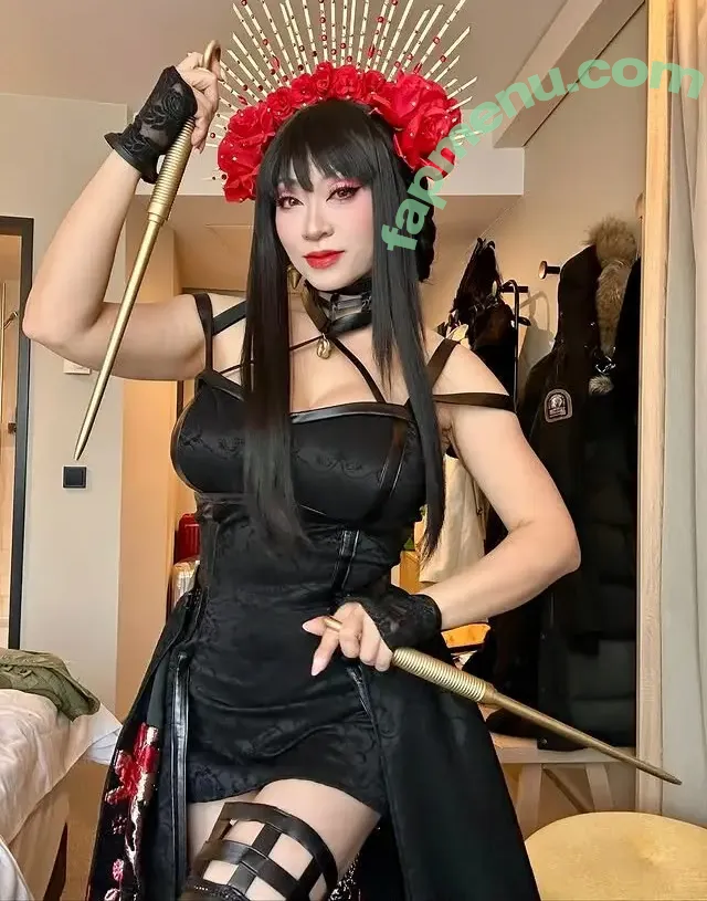 Yaya Han nude photo #0262 (yayahan)