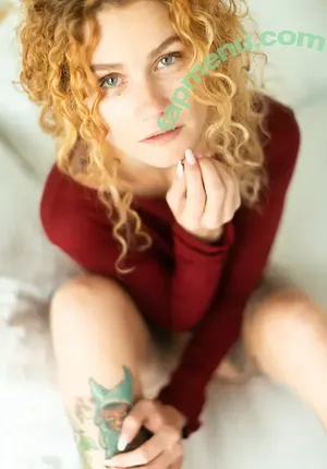 Yaya Vader / curlyhairandtattoos nude photo #0116