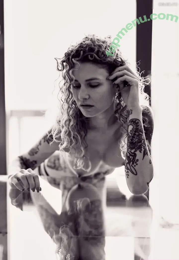 Yaya Vader nude photo #0107 (curlyhairandtattoos)