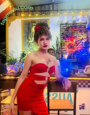 yayabig1 / yaya_nataphat nude photo #0002