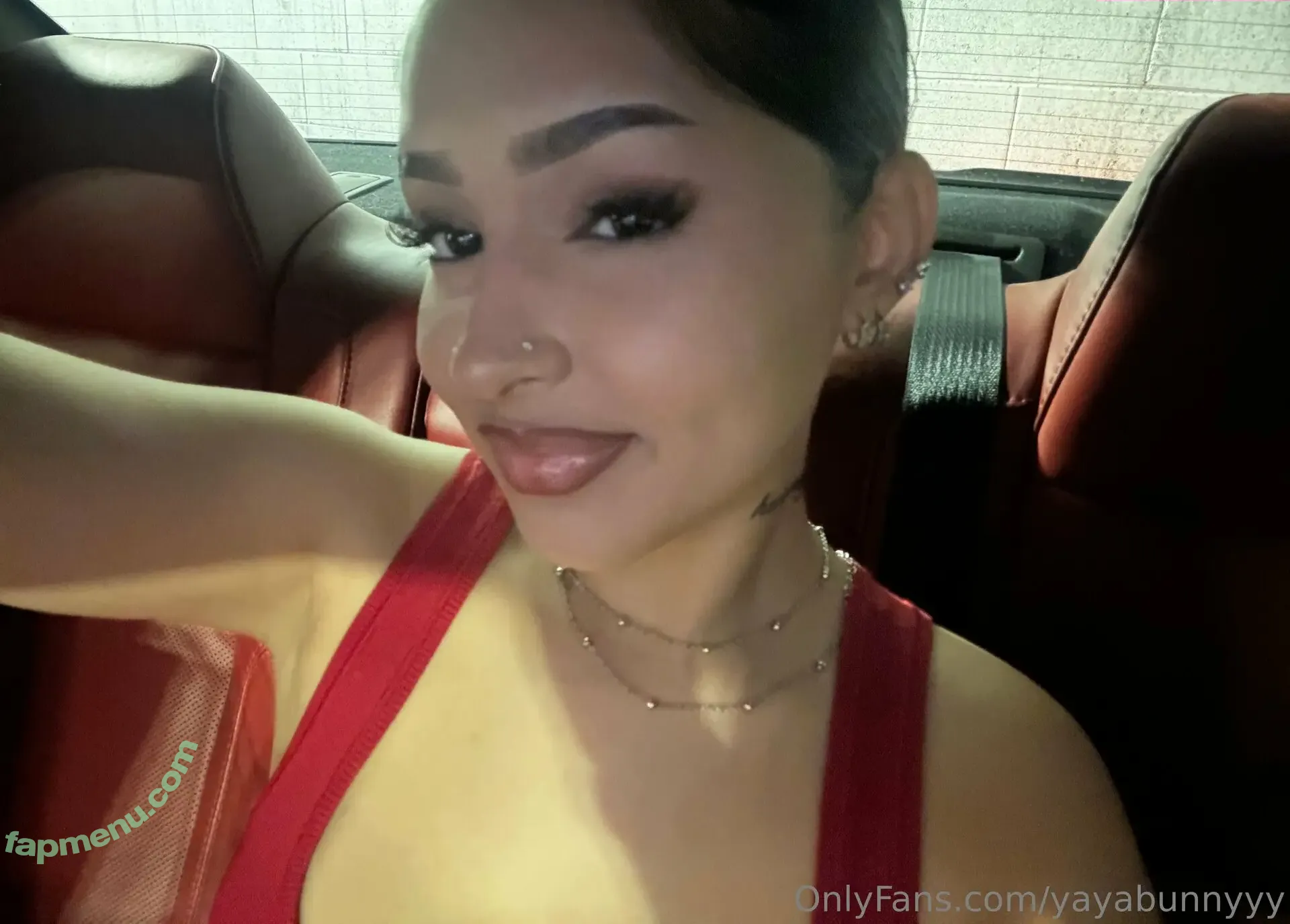 yayabunnyyy nude photo #0010 (lusciousyayaaa / yayabunnyy)