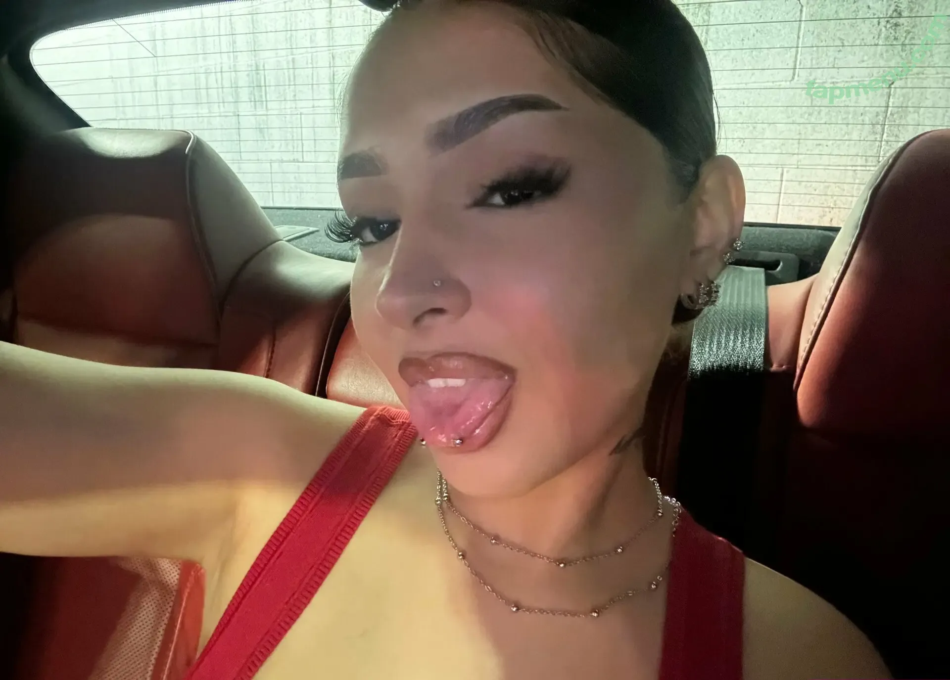 yayabunnyyy nude photo #0023 (lusciousyayaaa / yayabunnyy)