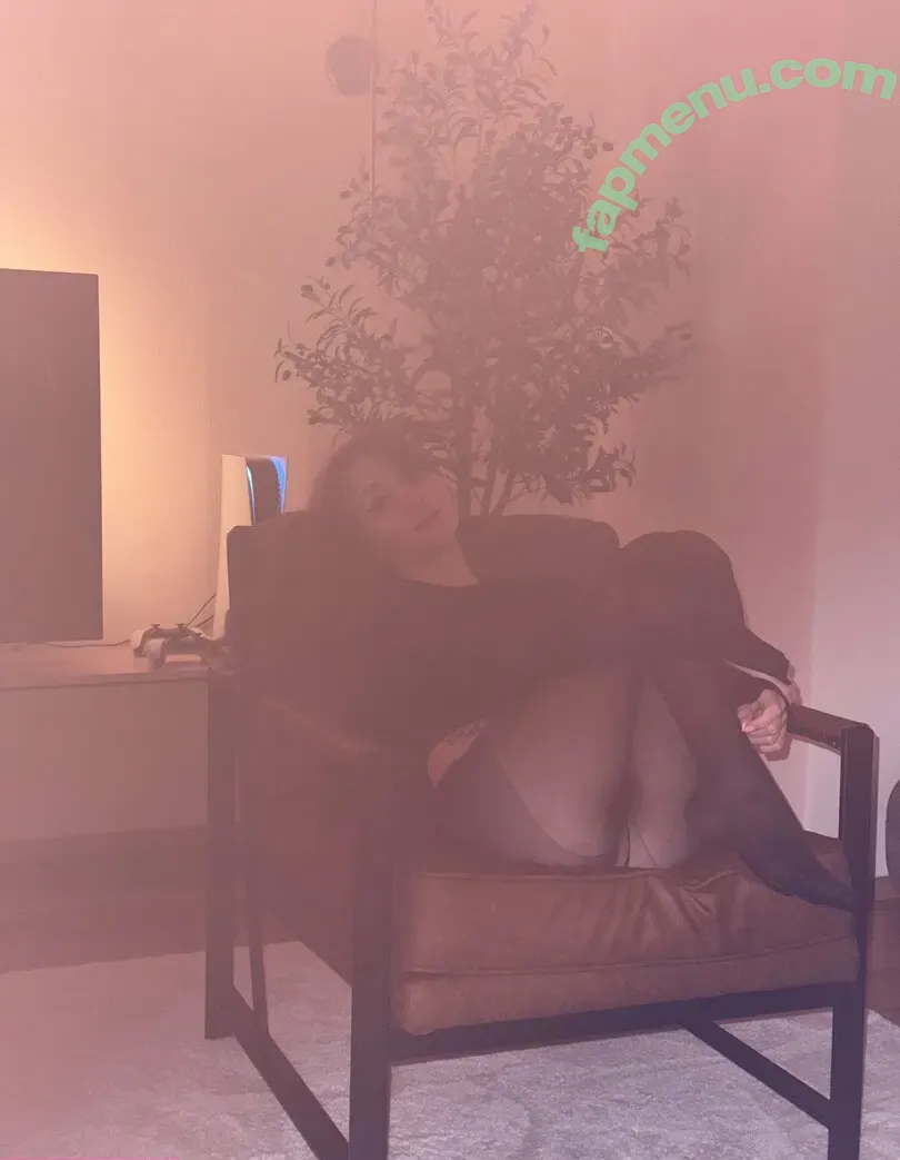 yayancha nude photo #0033 (ya.yancha)