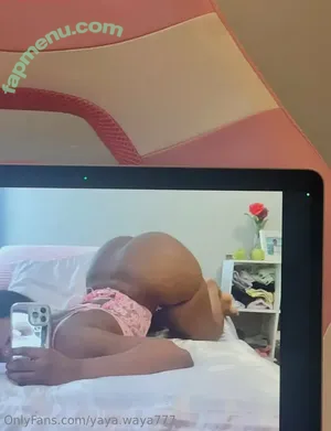 YayaWaya777 nude photo #0007