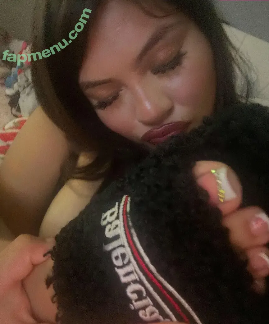 Yazarreth nude photo #0027 (Yazarreth)